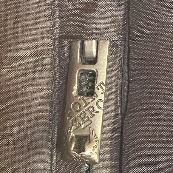 Men’s Point Zero - Picture 4 of 11